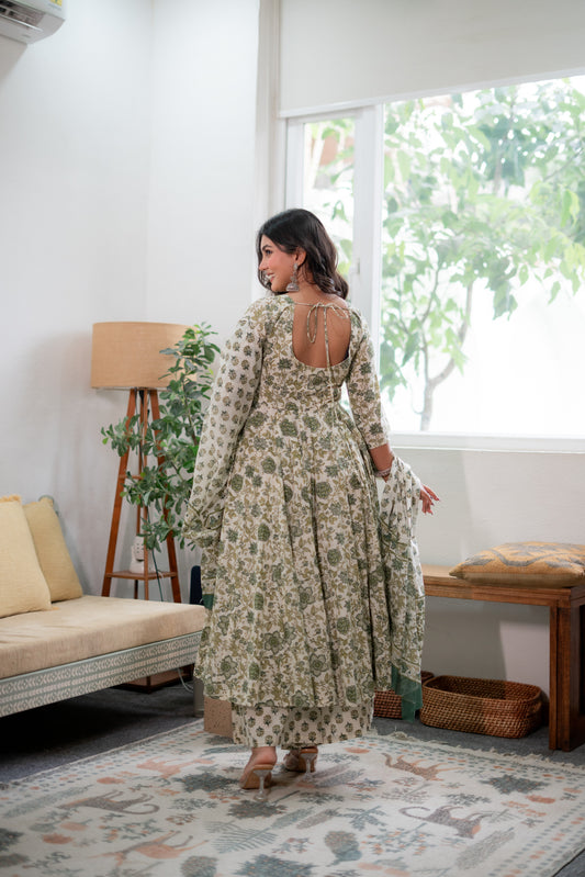 Kamakshee Cotton suit set