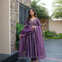 Lavanya tissue suit set