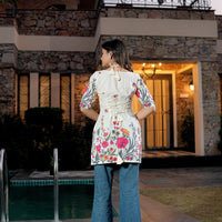 Rangreza kurti