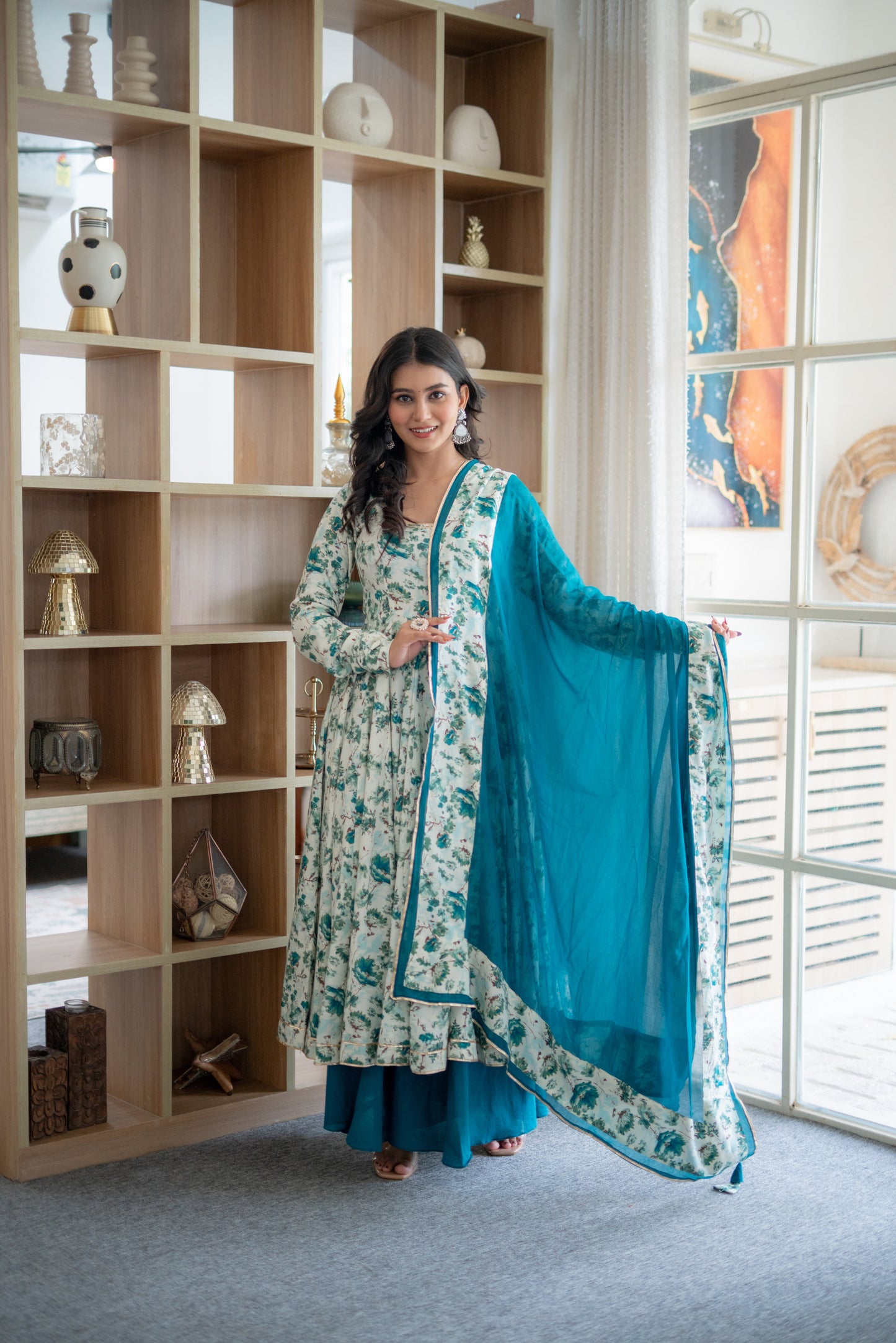 Preety green suit set